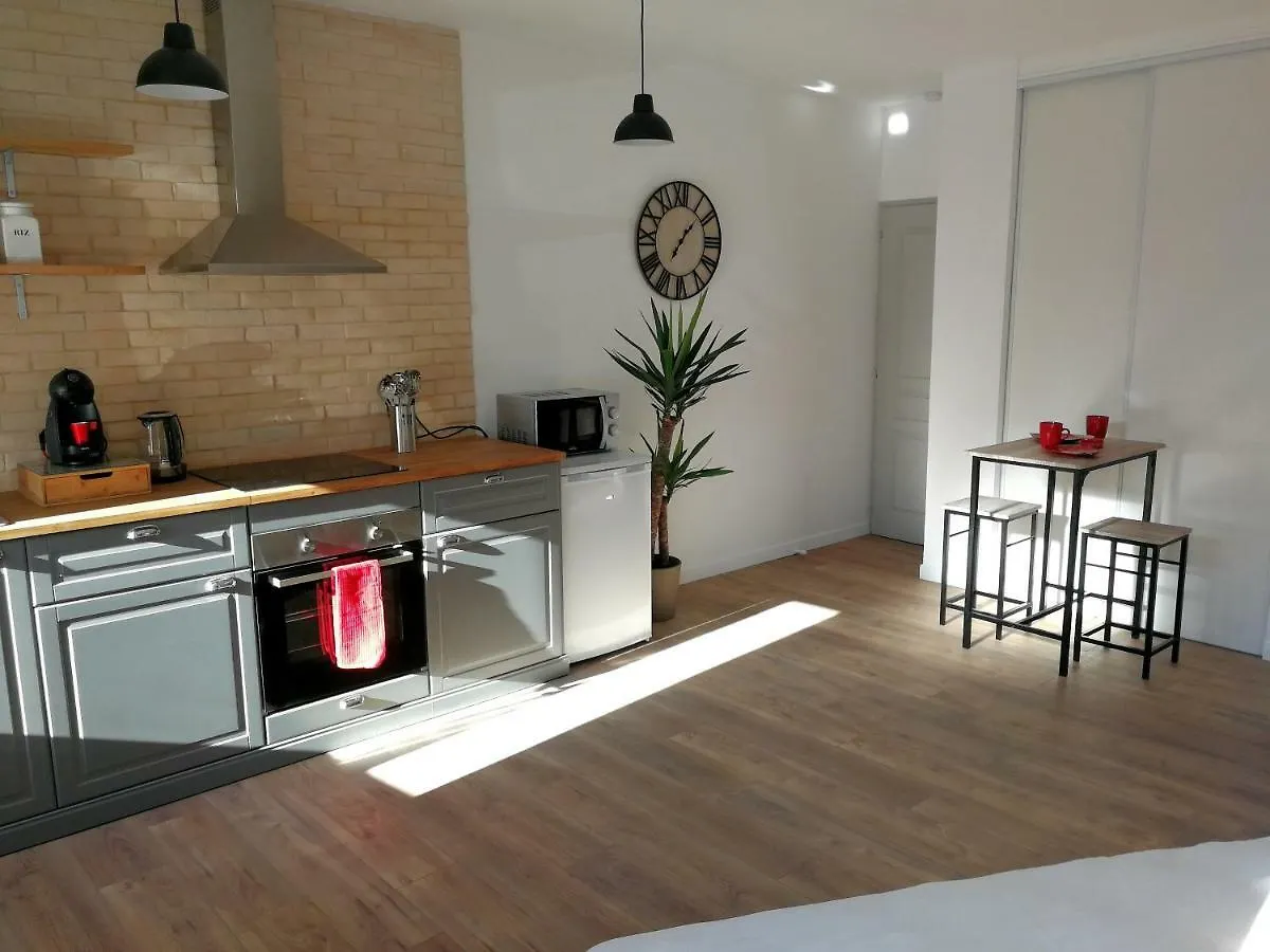 Loft Romantique avec Spa Privatif - Noctambulles Hyères 0*,
